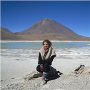 professeur des écoles donne cours de soutien scolaire